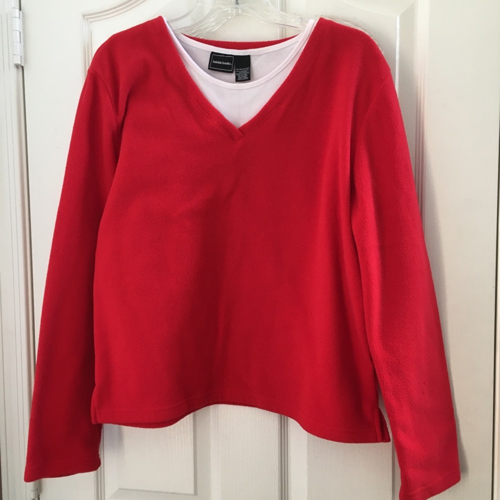 FINAL MARKDOWN Ladies Bobbie brooks top medium